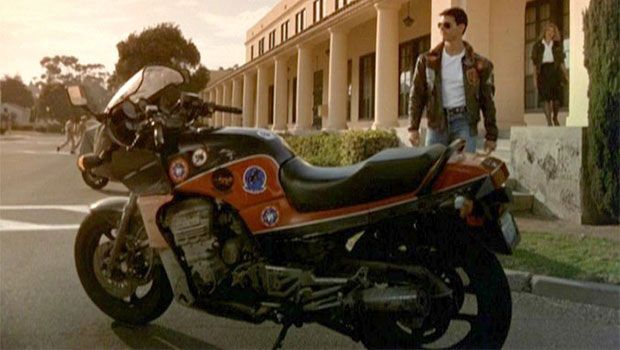 Moto Kawasaki GPZ 900 R de la película Top Gun