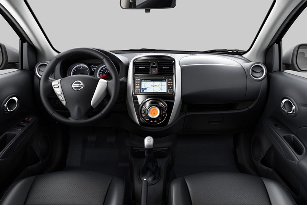  El Nissan Versa, como vehículo familiar, se presenta como un modelo seguro de gama media. Un utilitario con un motor suficiente y grandes prestaciones