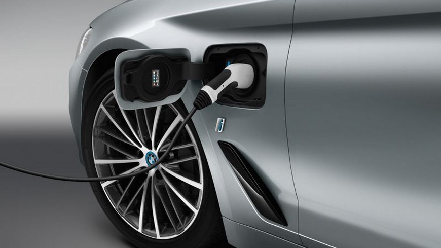 BMW planea seguir las huellas de Tesla con su nuevo Serie 3 eléctrico