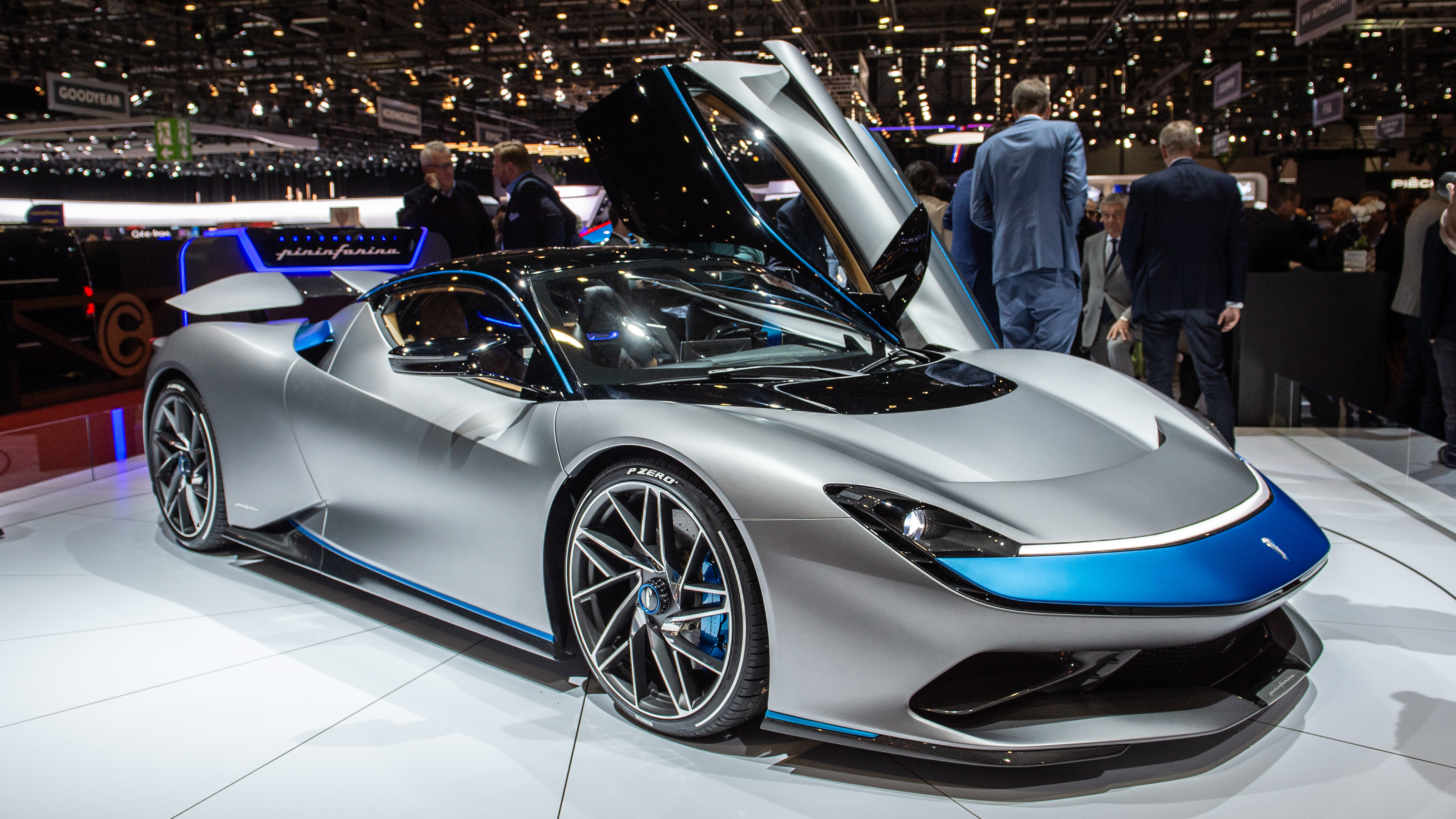 Súper eléctrico de 1.900 CV y dos millones de