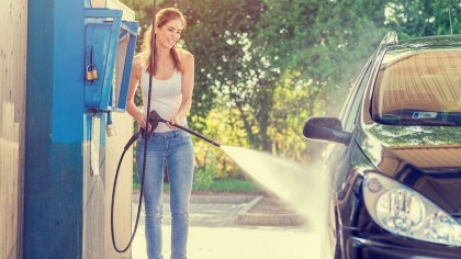 Un coche limpio brinda seguridad a su dueño. A simple vista, este es un...