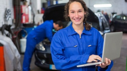 Cada vez que a nuestro coche o moto le surge algún problema o simplemente...