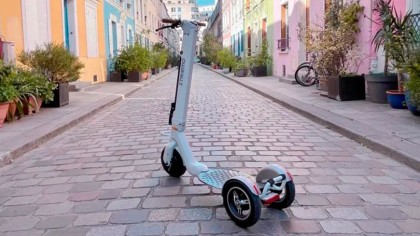 Un scooter muy especial producido por Striemo, la filial de micromovilidad del fabricante de automóviles Honda, se podrá comprar pronto en España