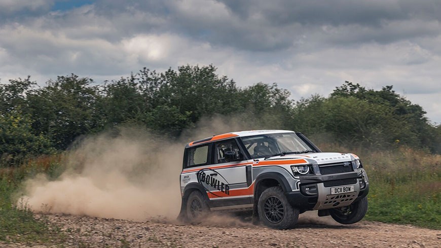 Bowler ha convertido el Land Rover Defender en una bestia todoterreno que no es barata, pero que todos querríamos tener en nuestro garaje