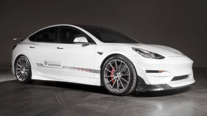 todo lo que necesitas es un Tesla para hacer uso del carbono de altísima calidad de Koenigsegg