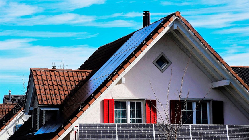 Carga tu coche eléctrico con la energía del Sol