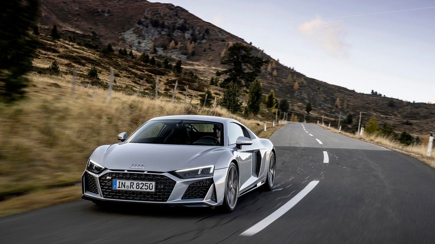 ¿En qué ha mejorado el nuevo Audi R8? Un automóvil de línea elegante