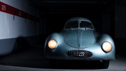 Este Porsche Type 64 con unos 80 años de historia, ya que data del año...