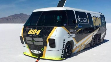 La 'MoHo' está propulsada por un motor Chevrolet Ram Jet 502 de 700 CV acoplado a una transmisión automática TH425
