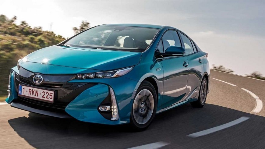 El nuevo Prius Plug-in se vuelve enchufable e incorpora techo solar