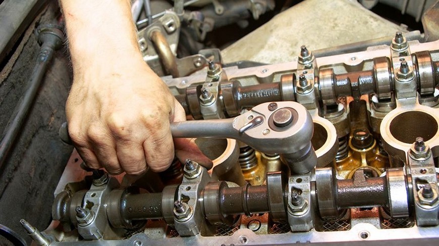 Desmontaje y montaje del motor PSA TUD5L(VJZ) de citroën saxo
