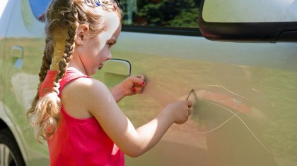 Sufrir un arañazo, por cualquier motivo, en la carrocería del coche siempre...