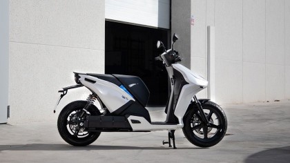 Existen muchas razones para conducir una scooter eléctrica