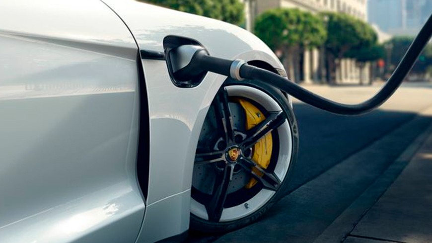 El coche eléctrico tiene difícil continuación si el precio del litio continúa subiendo El coche eléctrico tiene difícil continuación si el precio del litio continúa subiendo
