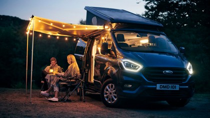 Ford Nugget Plus 2.0 EcoBlue 185 CV. Hay vida más allá de Volkswagen Las empresas del sector de las campers se mantienen estables desde hace muchos años sin una demanda especialmente elevada, pero desde la pandemia, el número de matriculaciones de estos vehículos ha aumentado exponencialmente