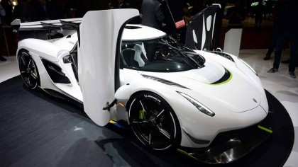 Hoy os enseñamos esta increible nueva creación de la marca Koenigsegg...