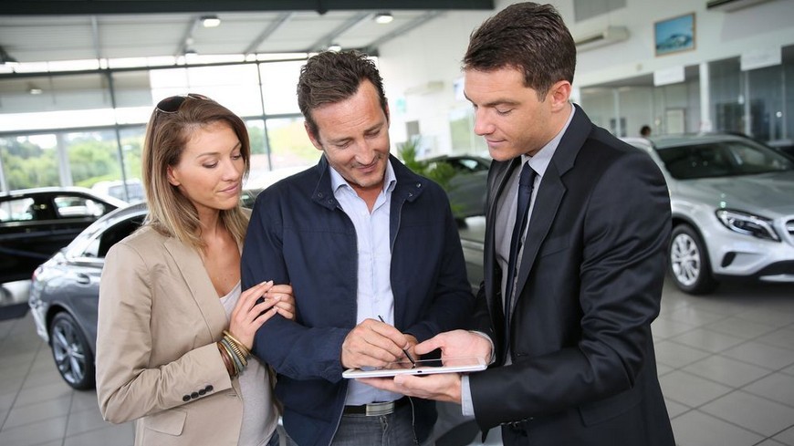 Los derechos que obtienes a la hora de comprar un coche nuevo