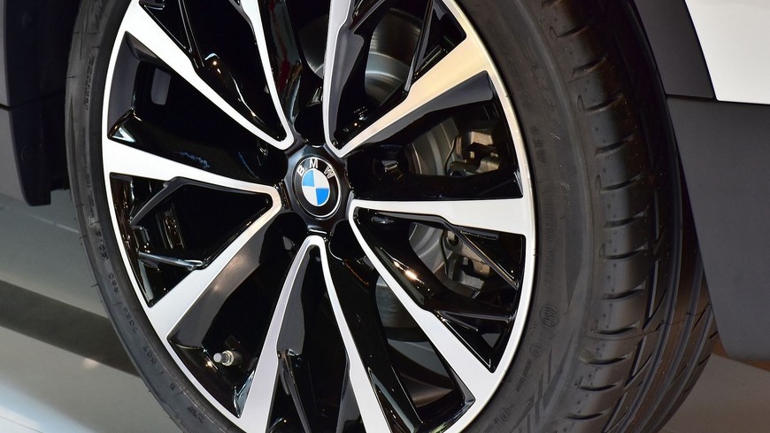 ¿Cuándo hay que cambiar los neumáticos de los coches?