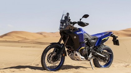 Yamaha ha lanzado en Europa la Ténéré 700 World Raid 2022, su motocicleta más extrema on/off-road de 689cc, que llega con dos depósitos de combustible para ir aún más lejos en las aventuras.