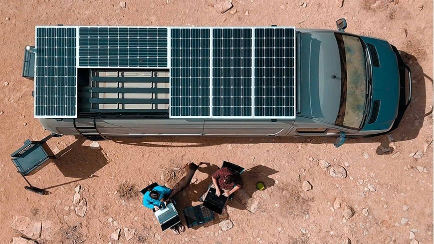 Paneles solares para furgonetas camper y autocaravanas. ¿Cuál elegir?