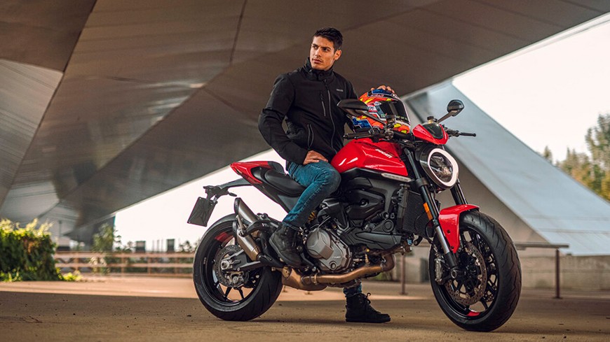 Así es conducir la nueva Ducati Monster Así es conducir la nueva Ducati Monster