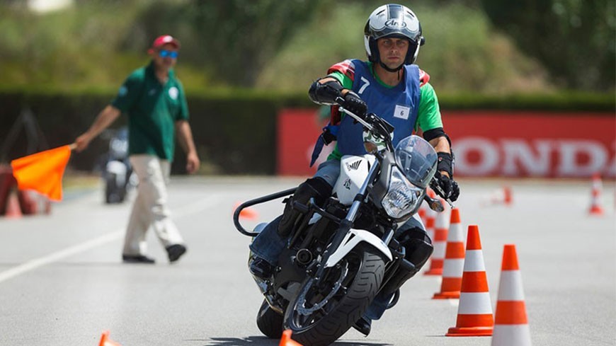 ¿Qué tipos de carnet de moto hay y cómo se consiguen?