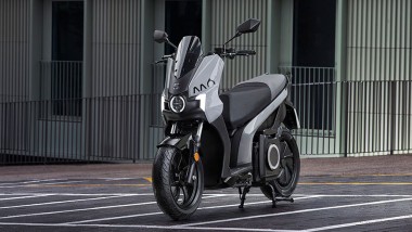 Se trata de la nueva versión ciclomotor del SEAT MÓ 50, diseñada para ofrecer soluciones de movilidad que satisfagan las dinámicas necesidades de los habitantes de las ciudades.
