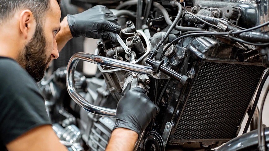 Cómo realizar el mantenimiento básico de tu moto: consejos para principiantes Cómo realizar el mantenimiento básico de tu moto: consejos para principiantes