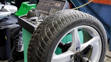 Básicamente, toda rueda que sale del taller tras una reparación de neumáticos debe estar perfectamente equilibrada.